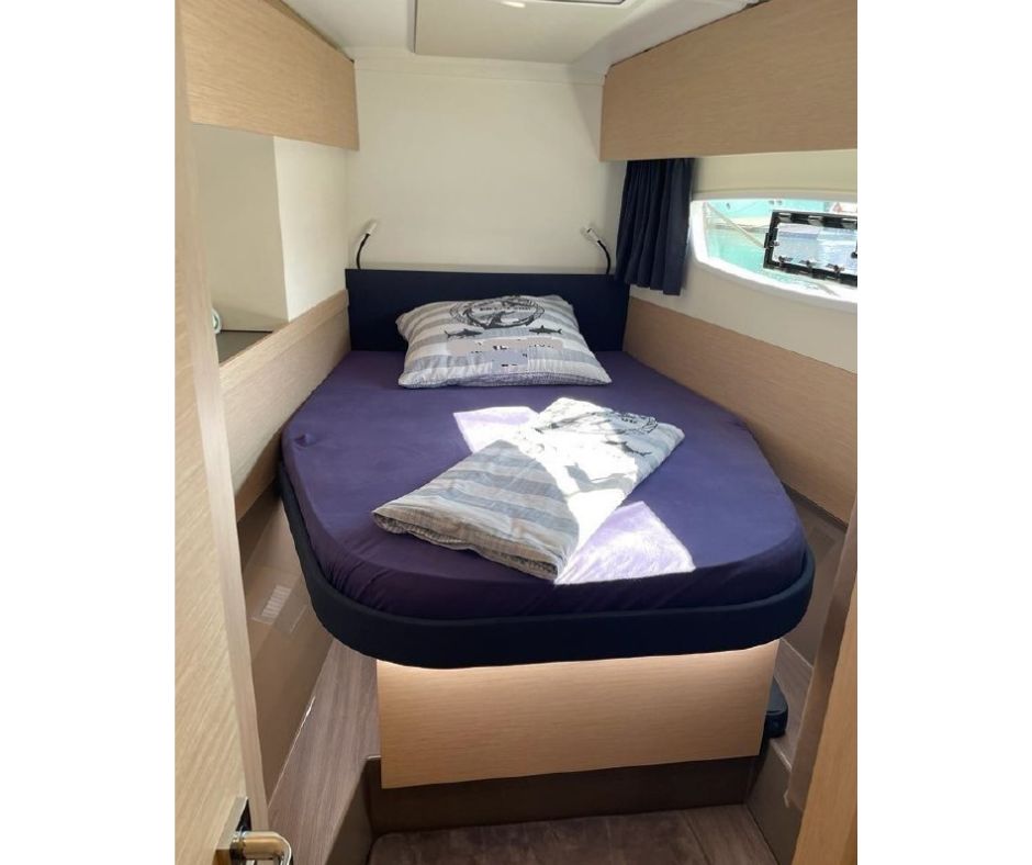 FOUNTAINE PAJOT ASTREA 42 (7)
